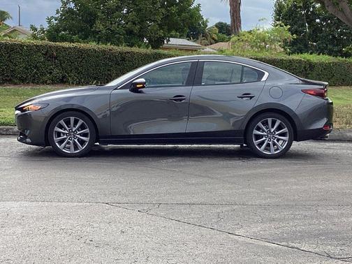 2024 Mazda Mazda3 FWD w/Preferred Package