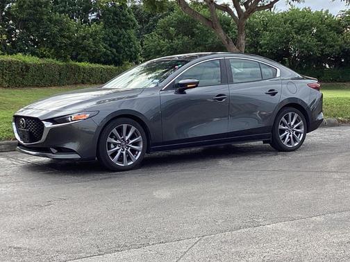 2024 Mazda Mazda3 FWD w/Preferred Package