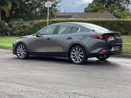2024 Mazda Mazda3 FWD w/Preferred Package