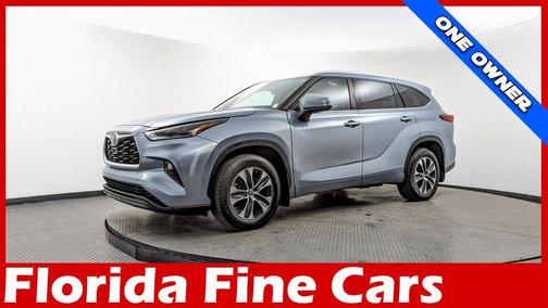 2021 Toyota Highlander XLE