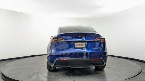 Deep Blue Metallic 2023 Tesla Model Y Long Range