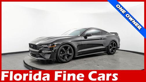 2022 Ford Mustang EcoBoost