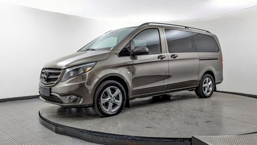 2016 Mercedes-Benz Metris Base