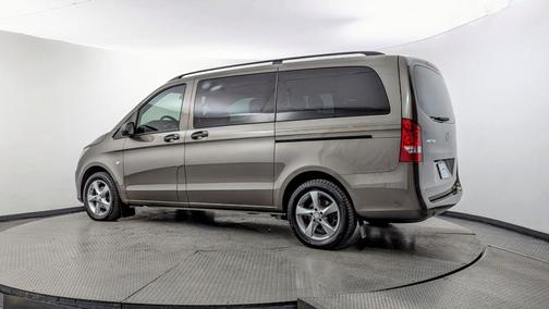 2016 Mercedes-Benz Metris Base
