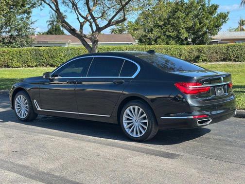 2018 BMW 740 i xDrive