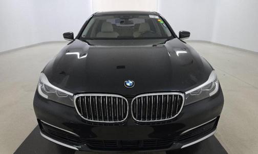 2018 BMW 740 i xDrive