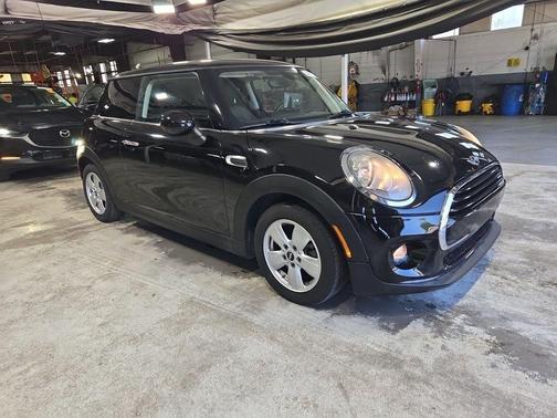 Midnight Black Metallic 2016 MINI Hardtop Cooper