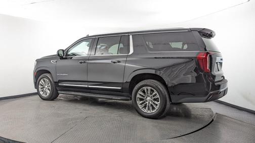 2022 GMC Yukon XL SLT