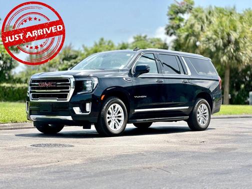 2022 GMC Yukon XL SLT