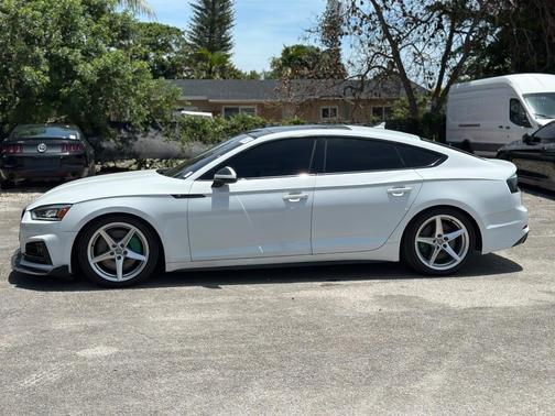 Glacier White Metallic 2019 Audi A5 2.0T Premium