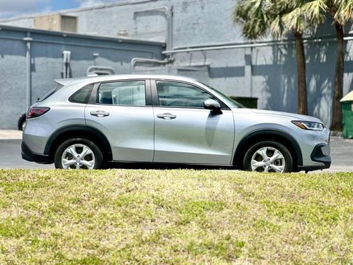 2024 Honda HR-V LX