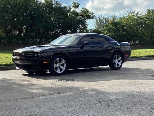 2019 Dodge Challenger SXT