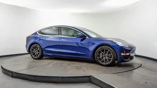 2020 Tesla Model 3 Long Range