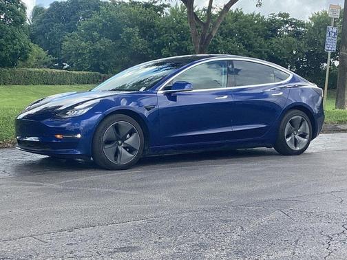 2020 Tesla Model 3 Long Range
