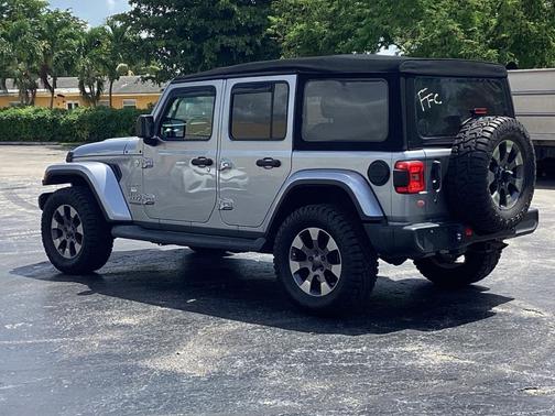 2018 Jeep Wrangler Unlimited Sahara