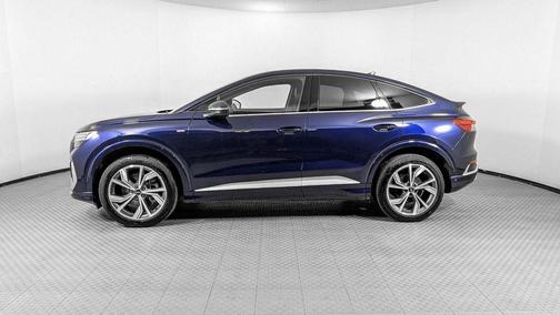 Navarra Blue Metallic 2023 Audi Q4 e-tron 50 Prestige