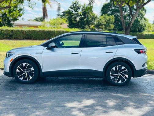 2021 Volkswagen ID.4 Pro