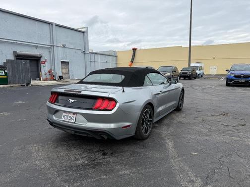 2023 Ford Mustang EcoBoost Premium