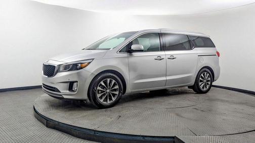 2017 Kia Sedona SX