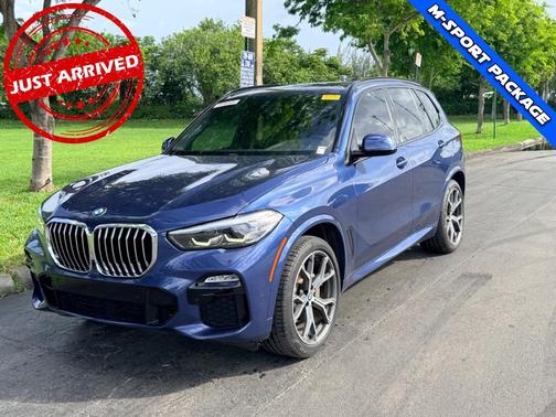 Phytonic Blue Metallic 2020 BMW X5 sDrive40i