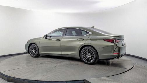 2023 Lexus ES 350