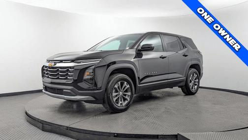 Mosaic Black Metallic 2026 Chevrolet Equinox LT
