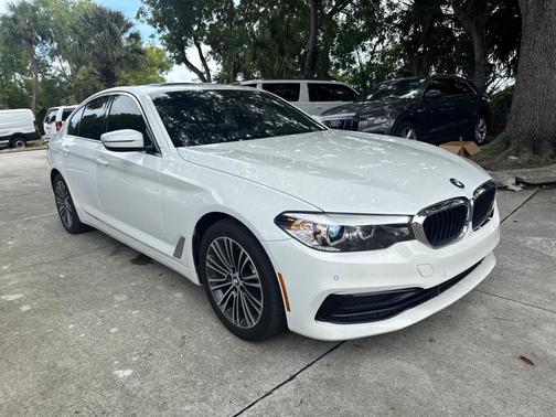 2019 BMW 530 i