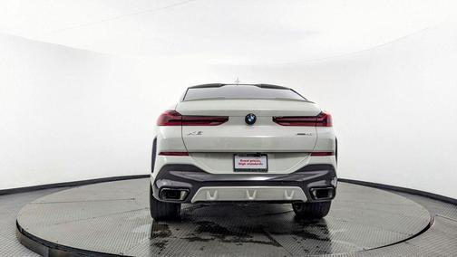 2023 BMW X6 xDrive40i