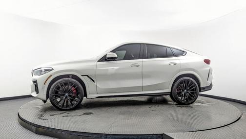 2023 BMW X6 xDrive40i
