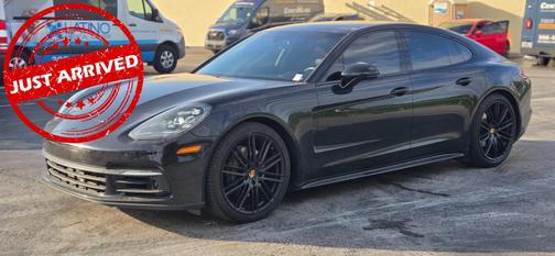 2018 Porsche Panamera 4S