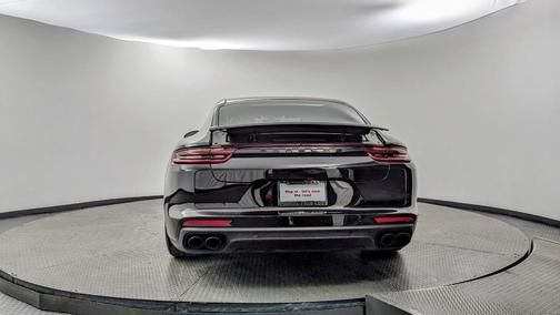 2018 Porsche Panamera 4S