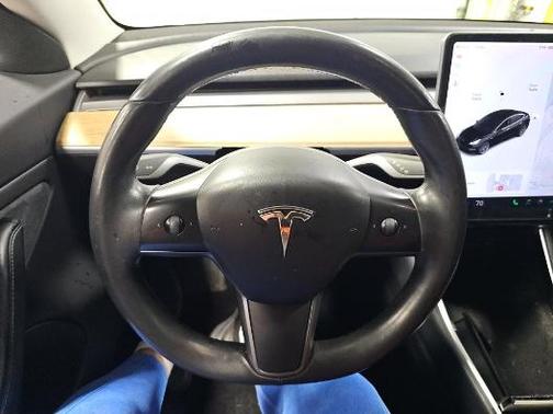 Obsidian Black Metallic 2018 Tesla Model 3 Long Range