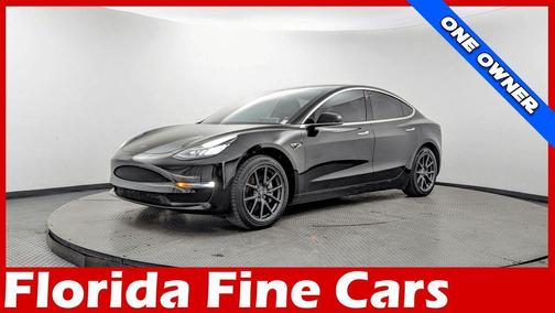 Obsidian Black Metallic 2018 Tesla Model 3 Long Range