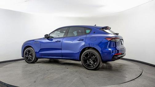 2022 Maserati Levante Modena