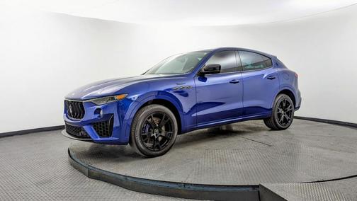 2022 Maserati Levante Modena