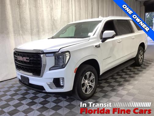 2022 GMC Yukon XL SLE