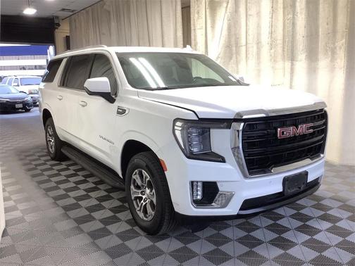 2022 GMC Yukon XL SLE