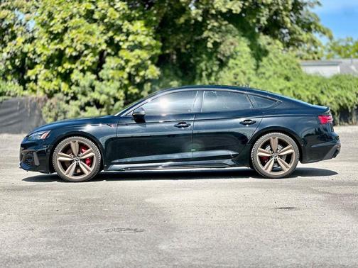 2022 Audi RS 5 2.9T