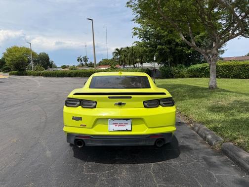 Shock 2019 Chevrolet Camaro 2LT