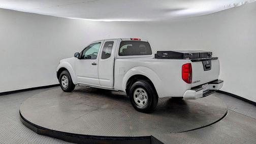 Glacier White 2018 Nissan Frontier S