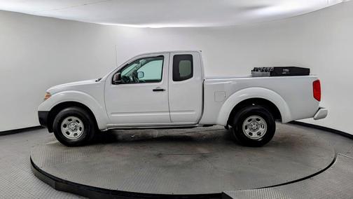 Glacier White 2018 Nissan Frontier S