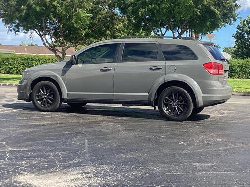 2020 Dodge Journey SE Value