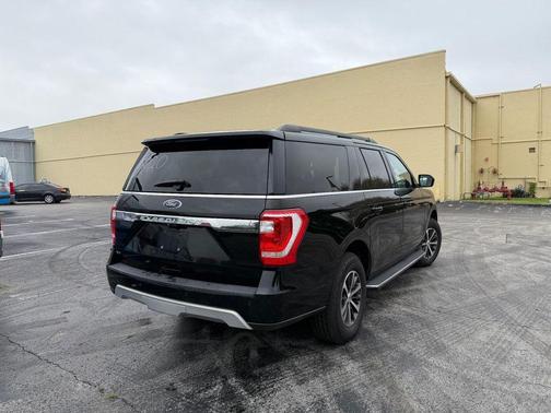 2018 Ford Expedition Max XLT