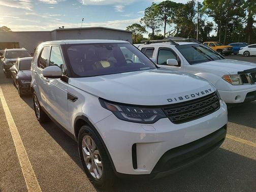 2020 Land Rover Discovery SE