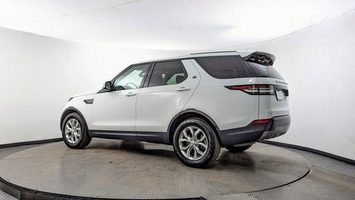 2020 Land Rover Discovery SE