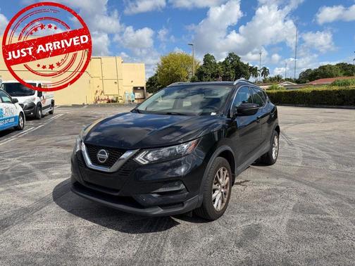 2020 Nissan Rogue Sport SV