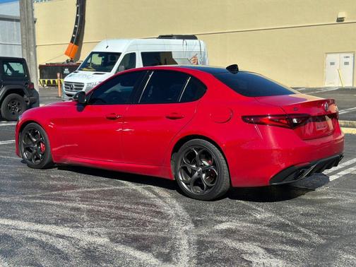 2021 Alfa Romeo Giulia Ti