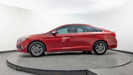2017 Hyundai SONATA SE