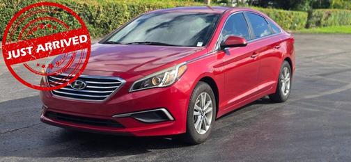 2017 Hyundai SONATA SE