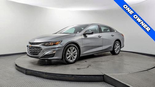 Sterling Gray Metallic 2024 Chevrolet Malibu LT